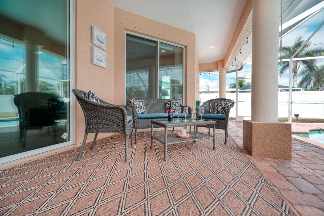 Villa Holiday Sunrise Cape Coral Buitenkant foto