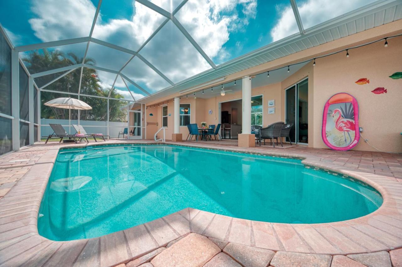 Villa Holiday Sunrise Cape Coral Buitenkant foto