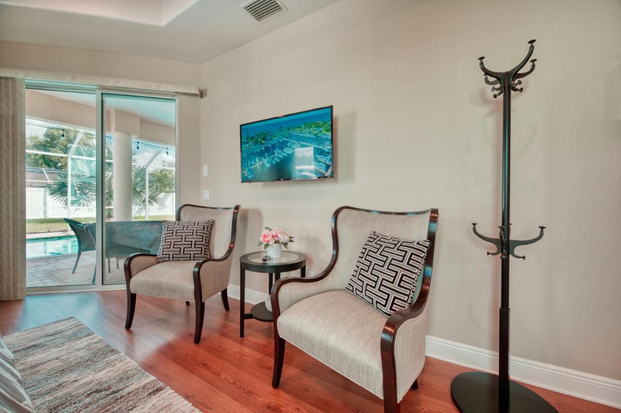 Villa Holiday Sunrise Cape Coral Buitenkant foto