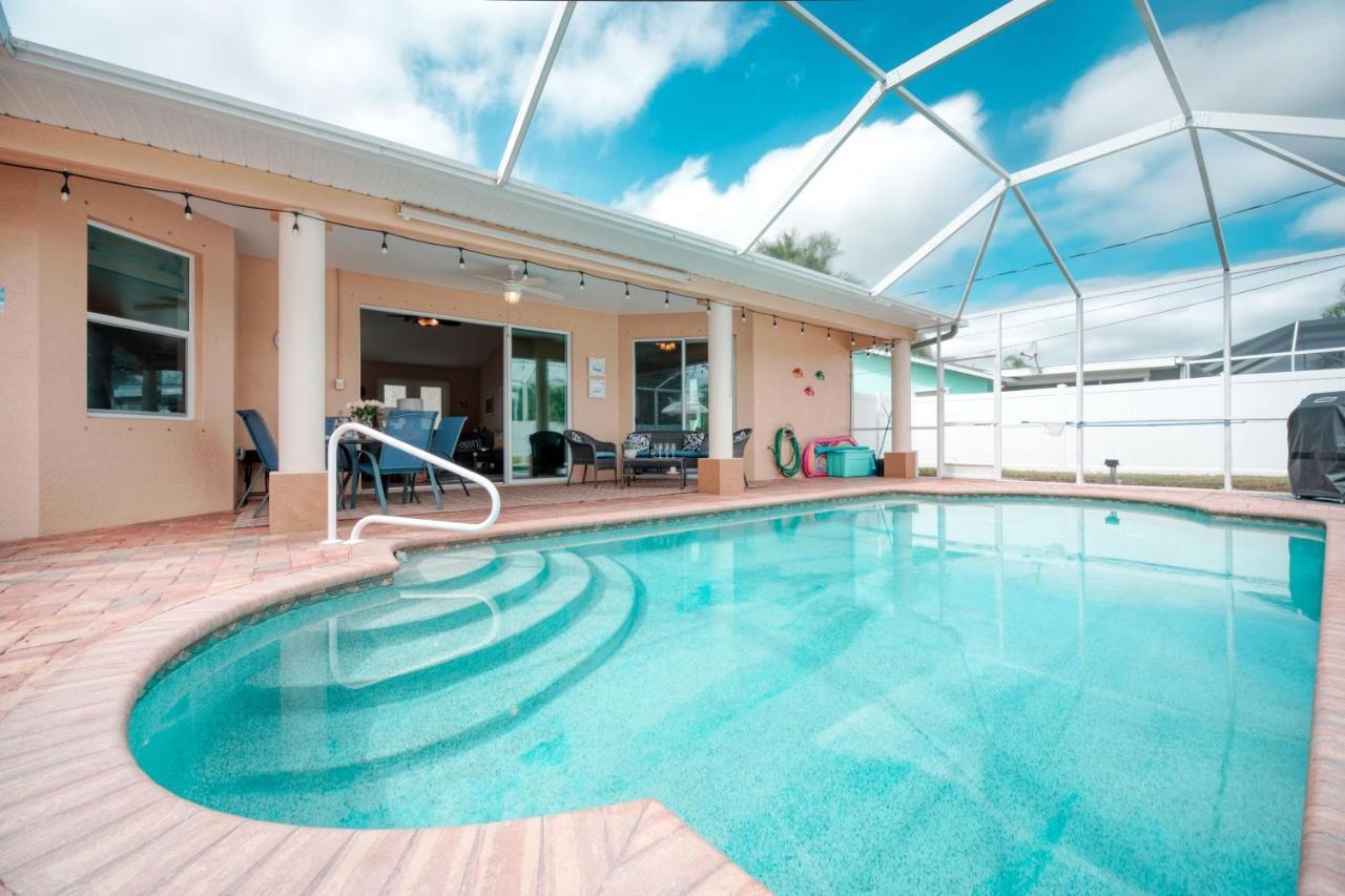 Villa Holiday Sunrise Cape Coral Buitenkant foto